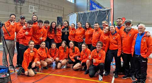 Tihara Saldivar Del Club Halterofilia Alzira Arrasa En El Campeonato